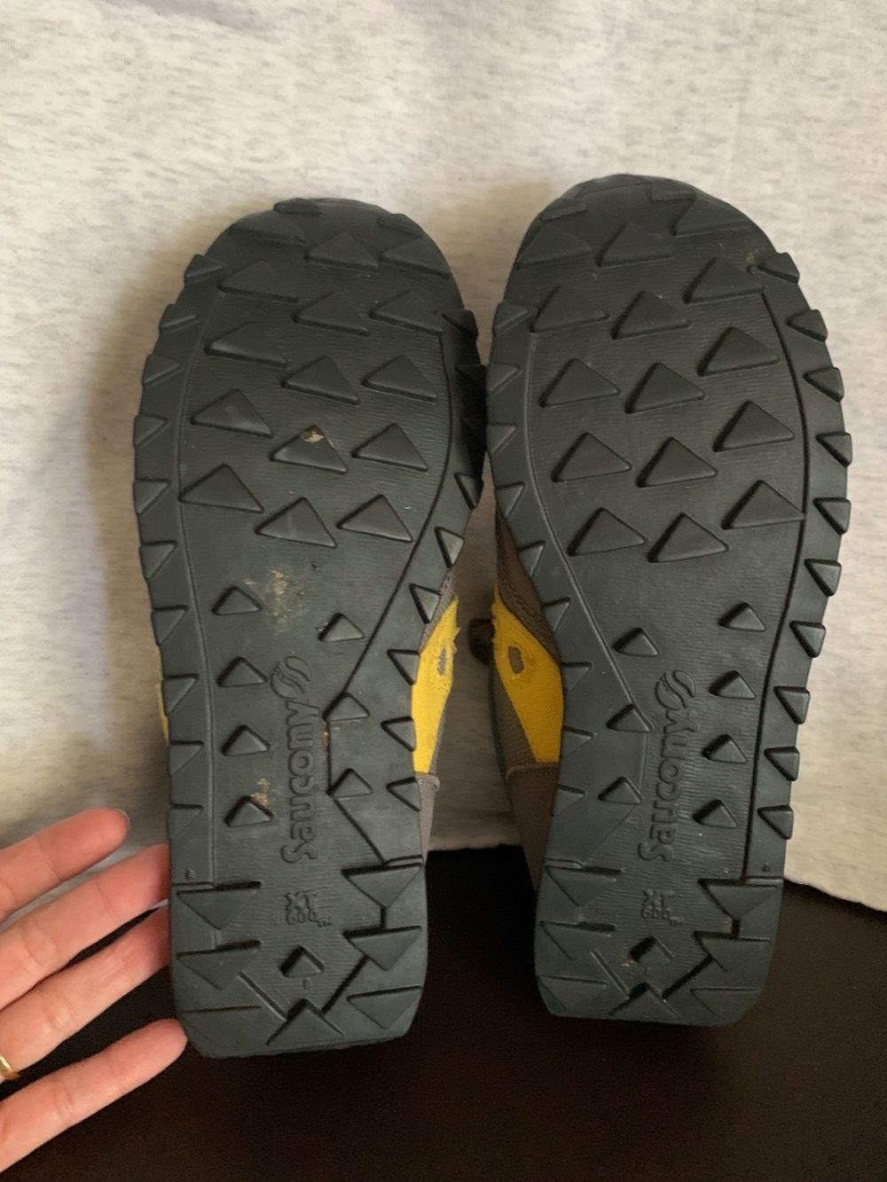Saucony Gray and Yellow Low-Top Canvas Sneakers - Picture 4 of 4